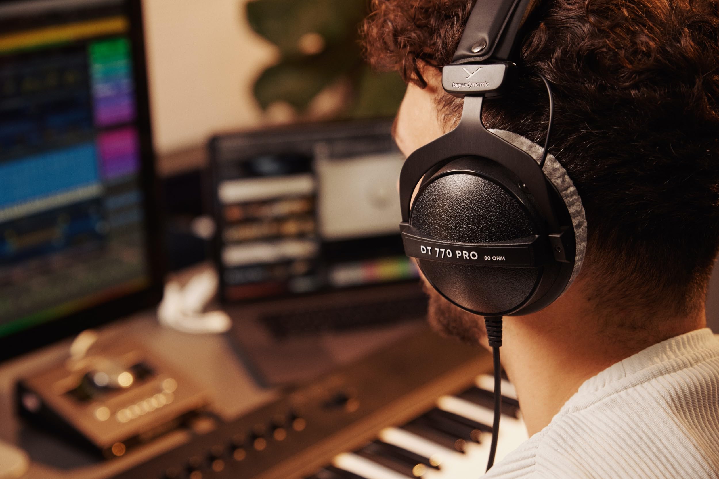 beyerdynamic 770 PRO Studio Headphone