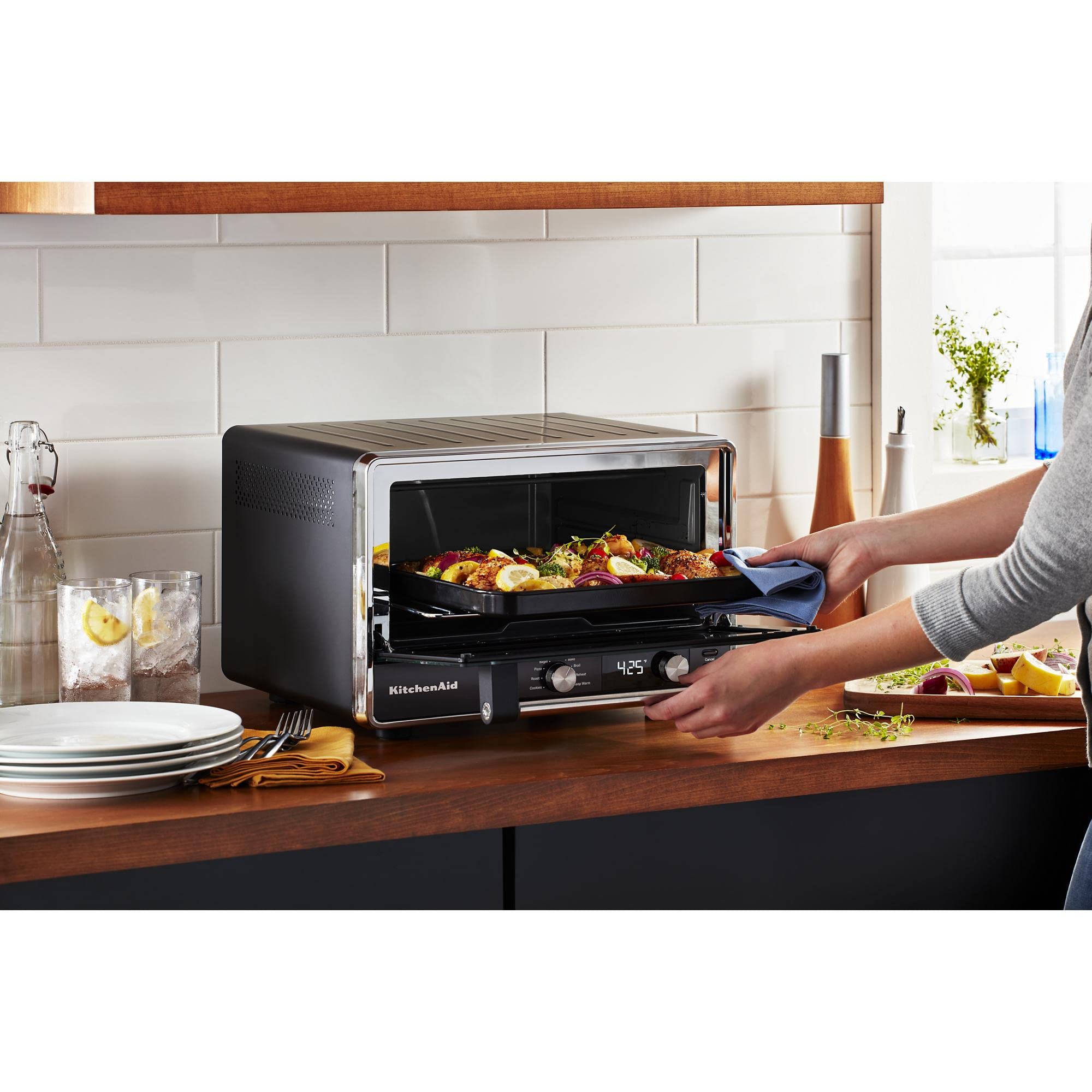 KitchenAid KCO211BM Digital Countertop Toaster